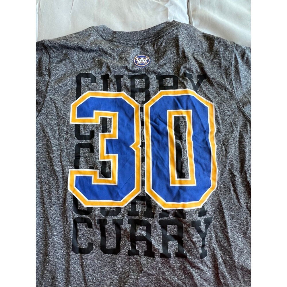 NBA Golden State Warriors #30 Curry Basketball T-Shirt Youth Boys Size L Gray